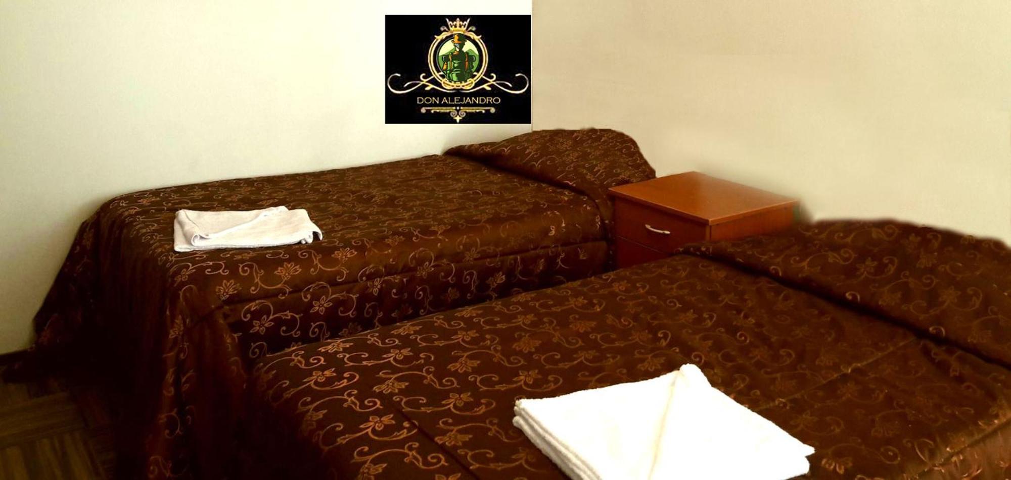 Don Alejandro Bed & Breakfast Trujillo Ngoại thất bức ảnh